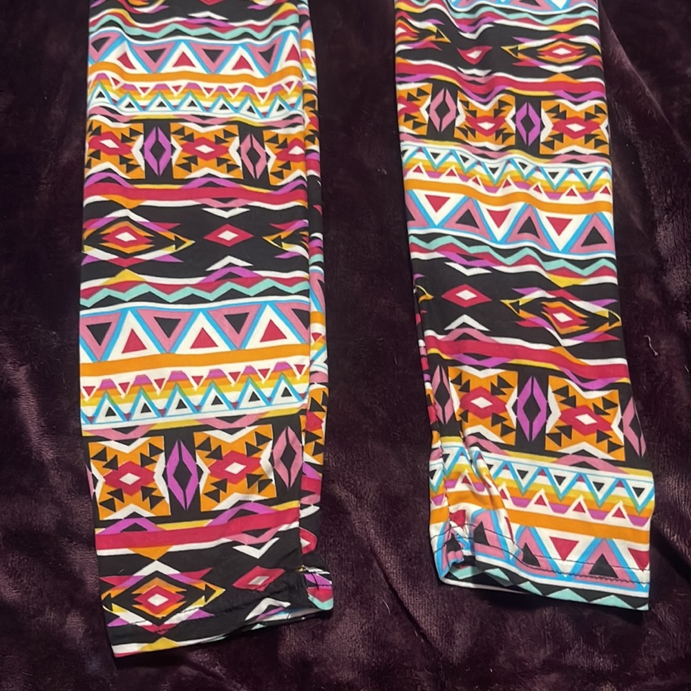 Aztec pattern leggings - Picture 2 of 3